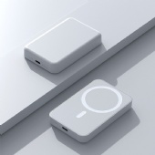 15W magsafe wireless fast charging power bank
