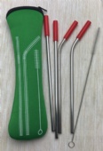 4 assorted straws & brush in a case